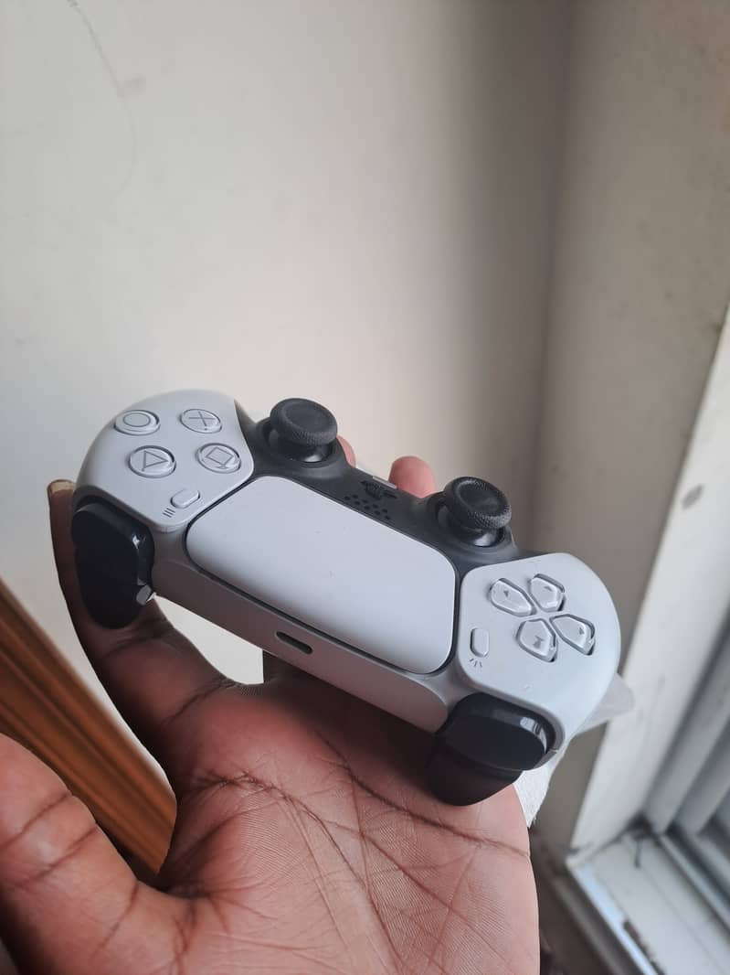 PS5 USED Controller 2