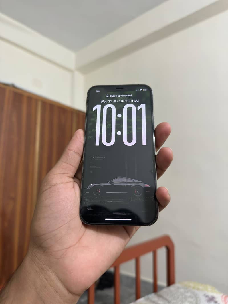 Apple iPhone 12 Pro 3