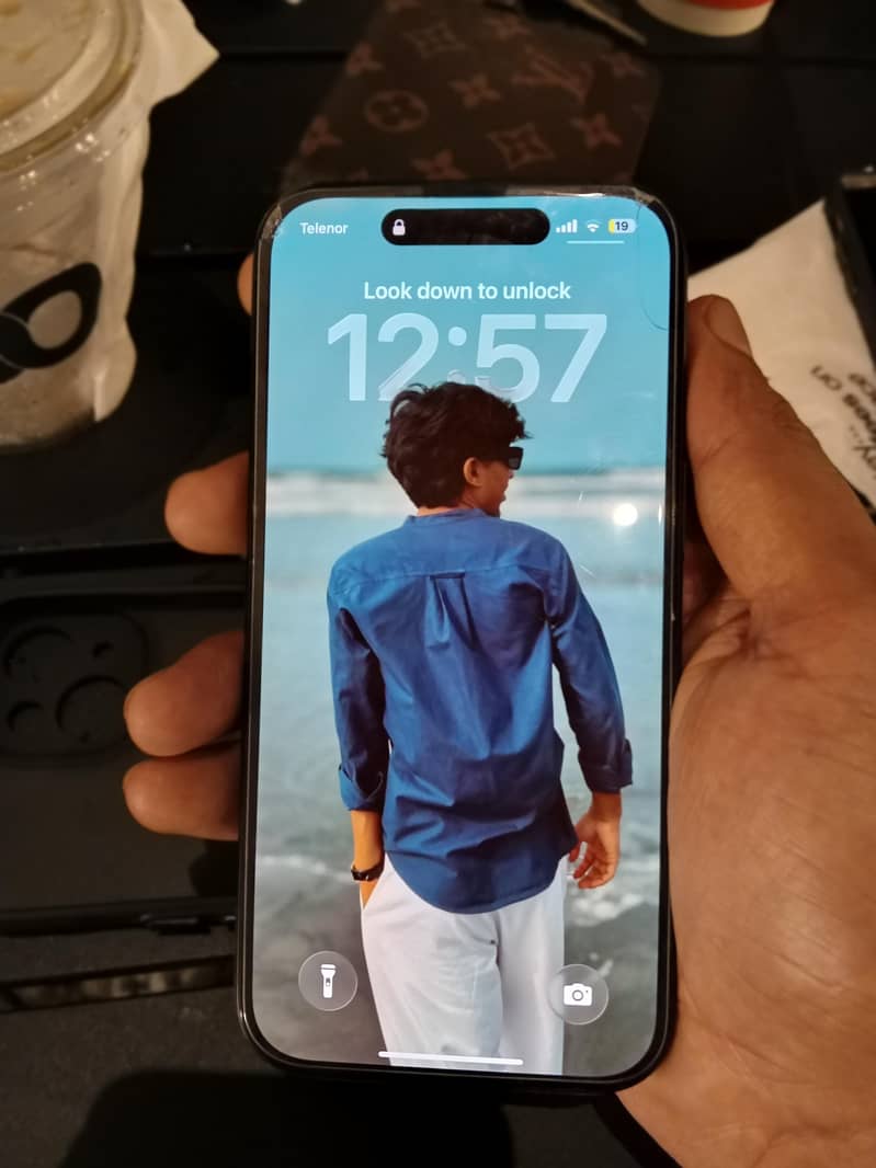 Apple iPhone 15 1
