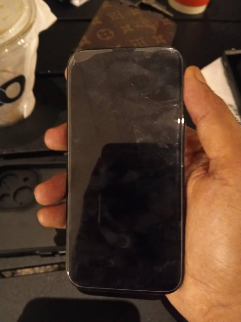 Apple iPhone 15 2