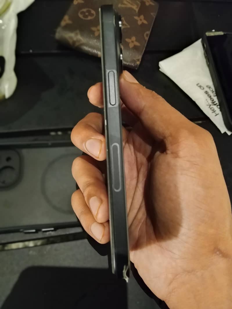 Apple iPhone 15 3