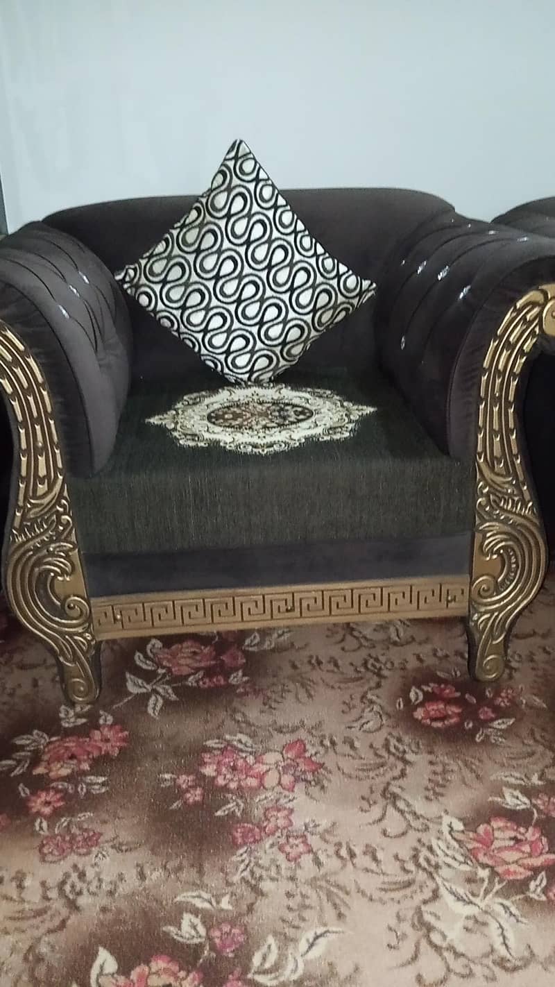sofa set with 2 tables 3