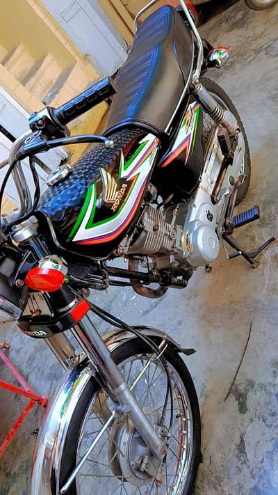 honda 125 2016 model (Kamran mob#03070751340