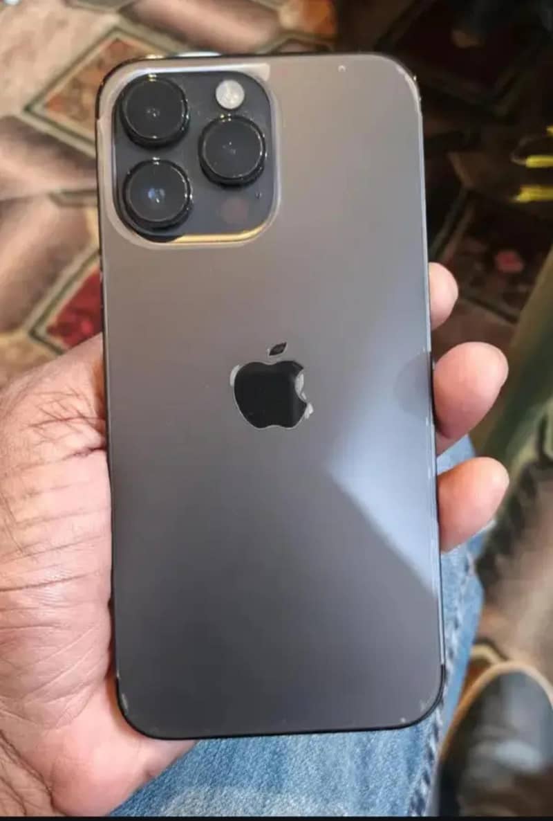 Apple iPhone 14 Pro Max 1