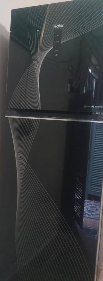 Haier fridge large size 6 month use new hai