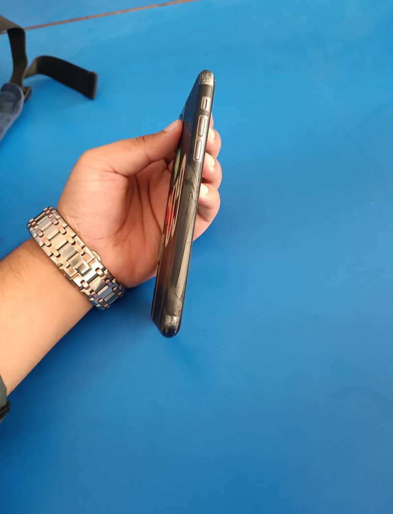 Apple iPhone 11 fu 3