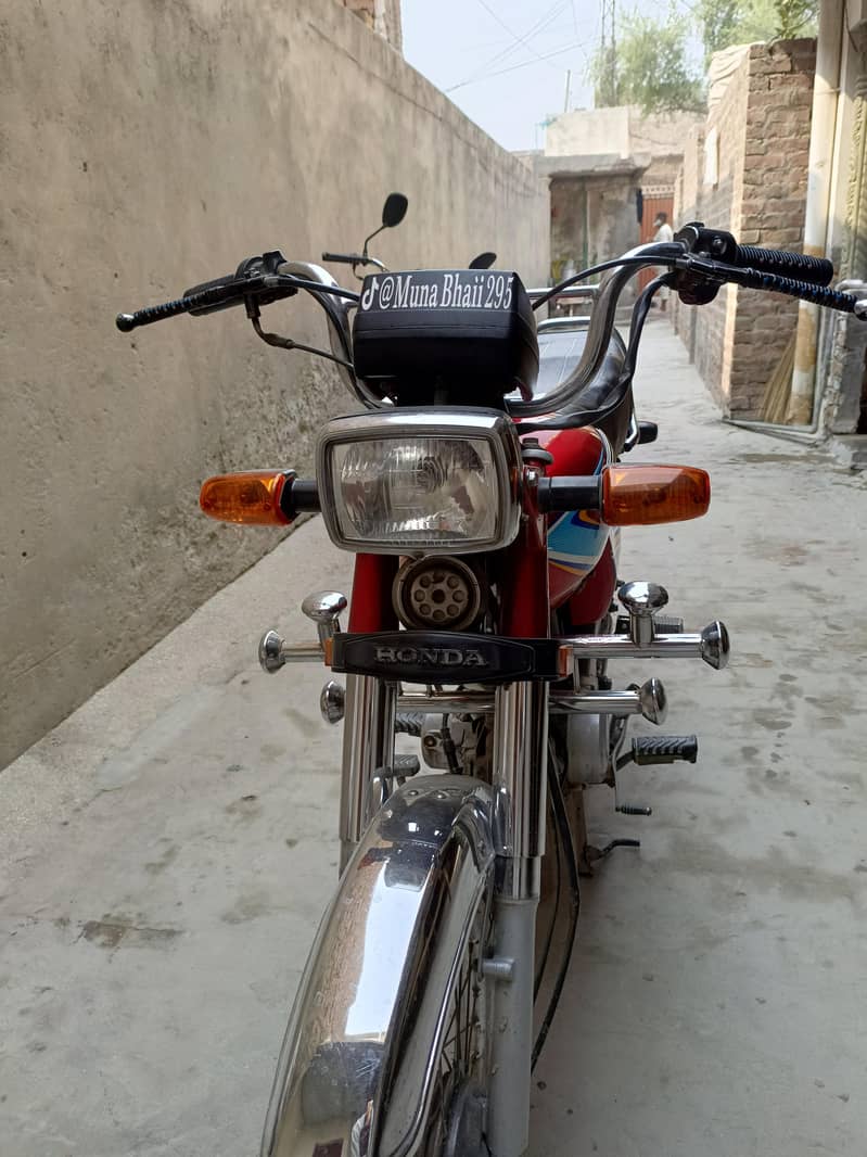 HONDA CD 70 13