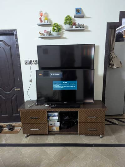 Original Samsung 46-inches (LED), Model UA46EH5000 With BOX