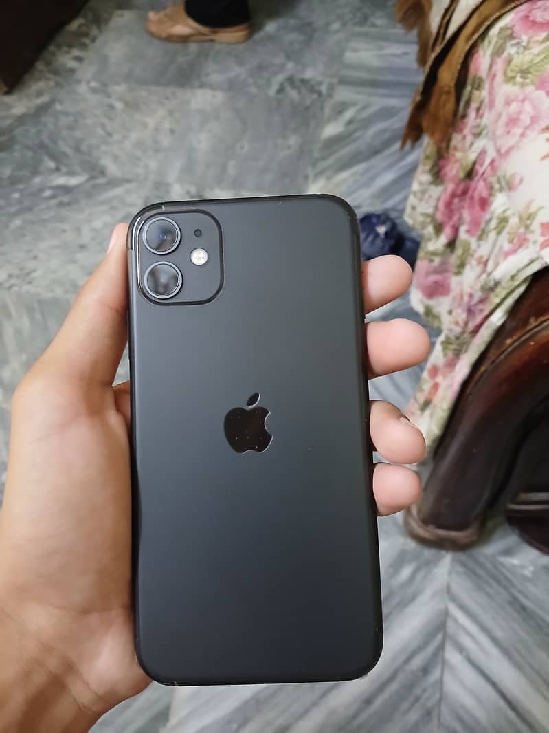 Apple iPhone 11 0