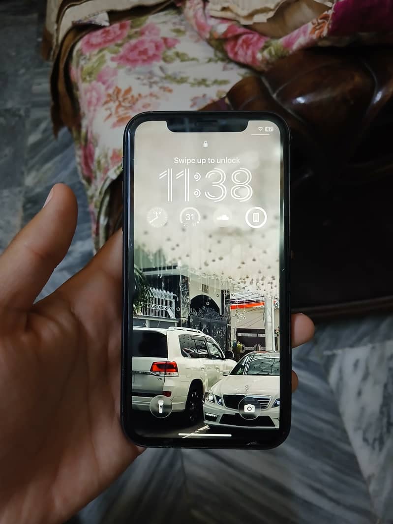 Apple iPhone 11 5