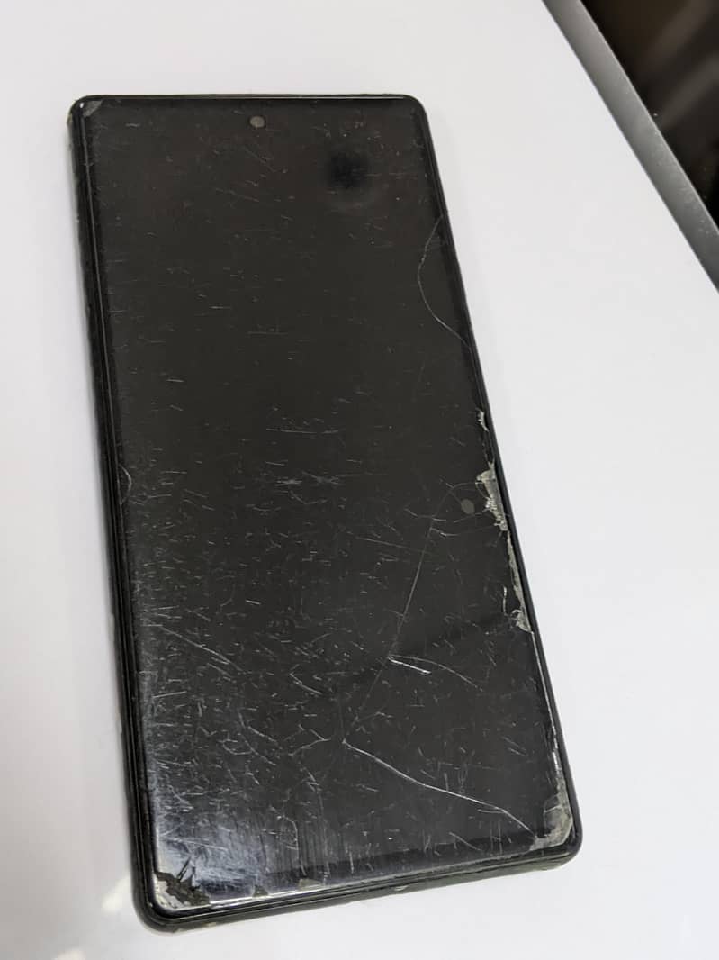 Google Pixel 6 4