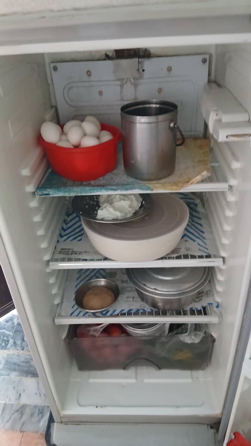 dawlance fridge 6
