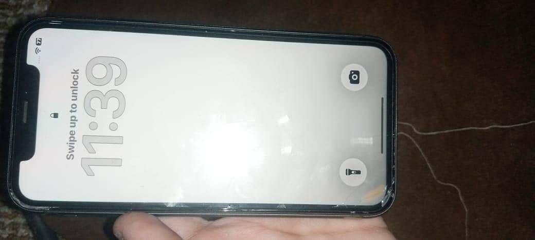 Apple iPhone 11 3