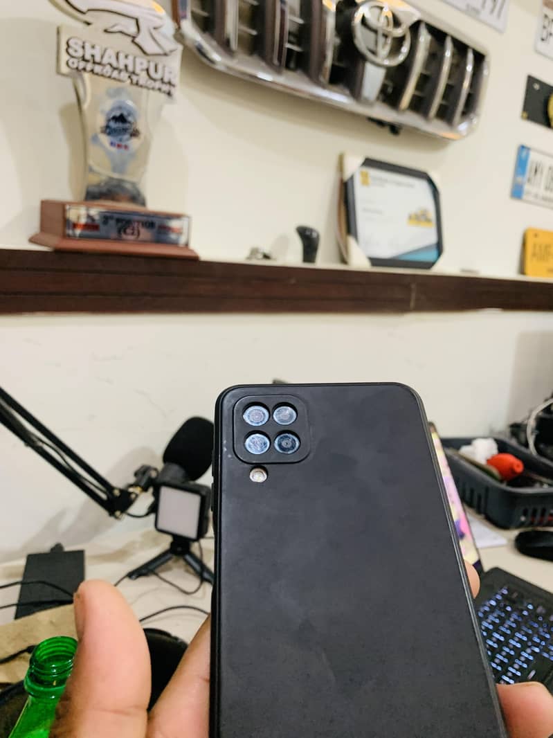 Samsung Mobile A12 4
