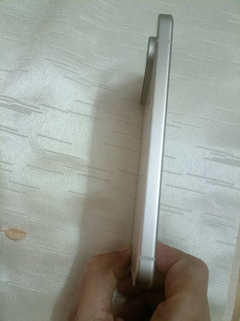 Google Pixel 9 Non PTA 4