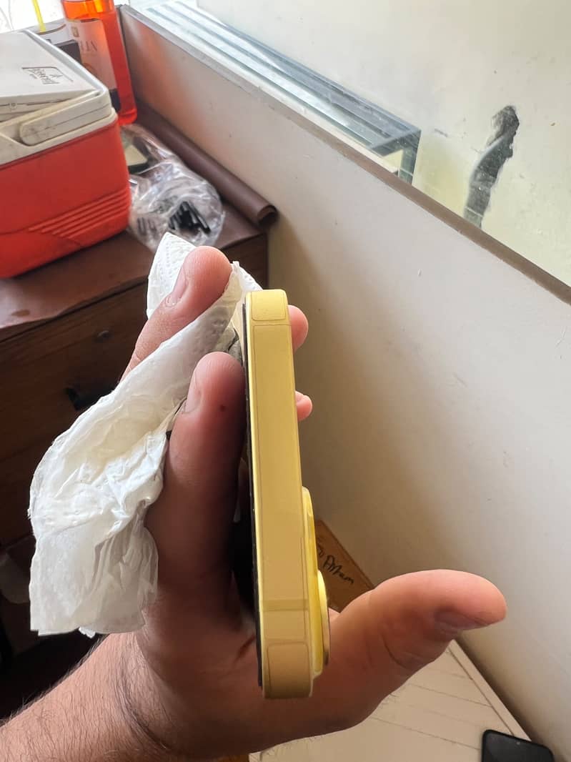 Apple iPhone 14 6