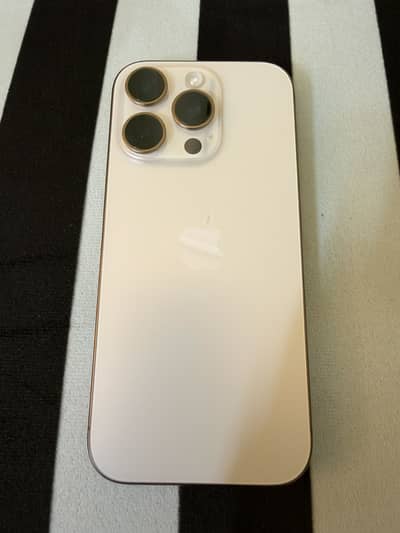 Apple iPhone 16 Pro