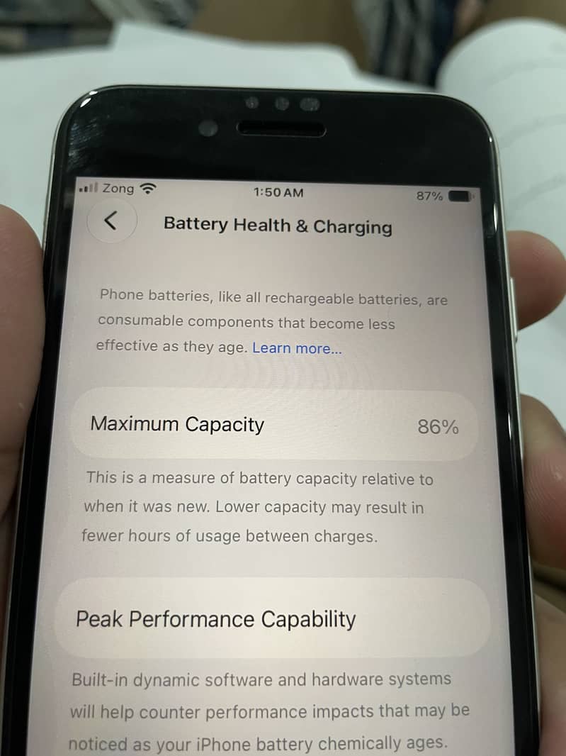Apple iPhone SE 6