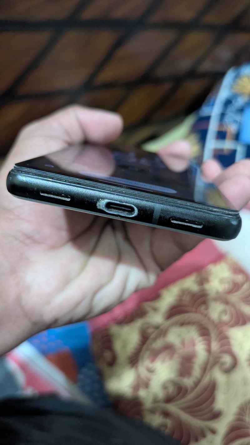 Google Pixel 6a 4
