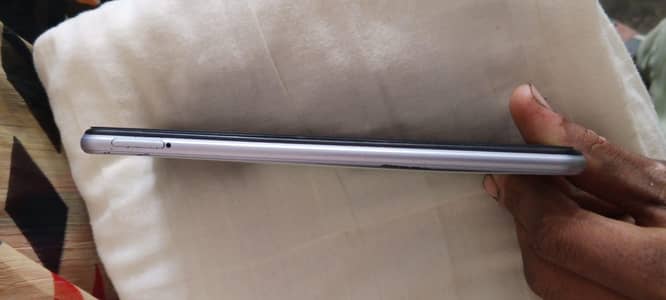 Vivo Y20 , Exchange possible with iphone