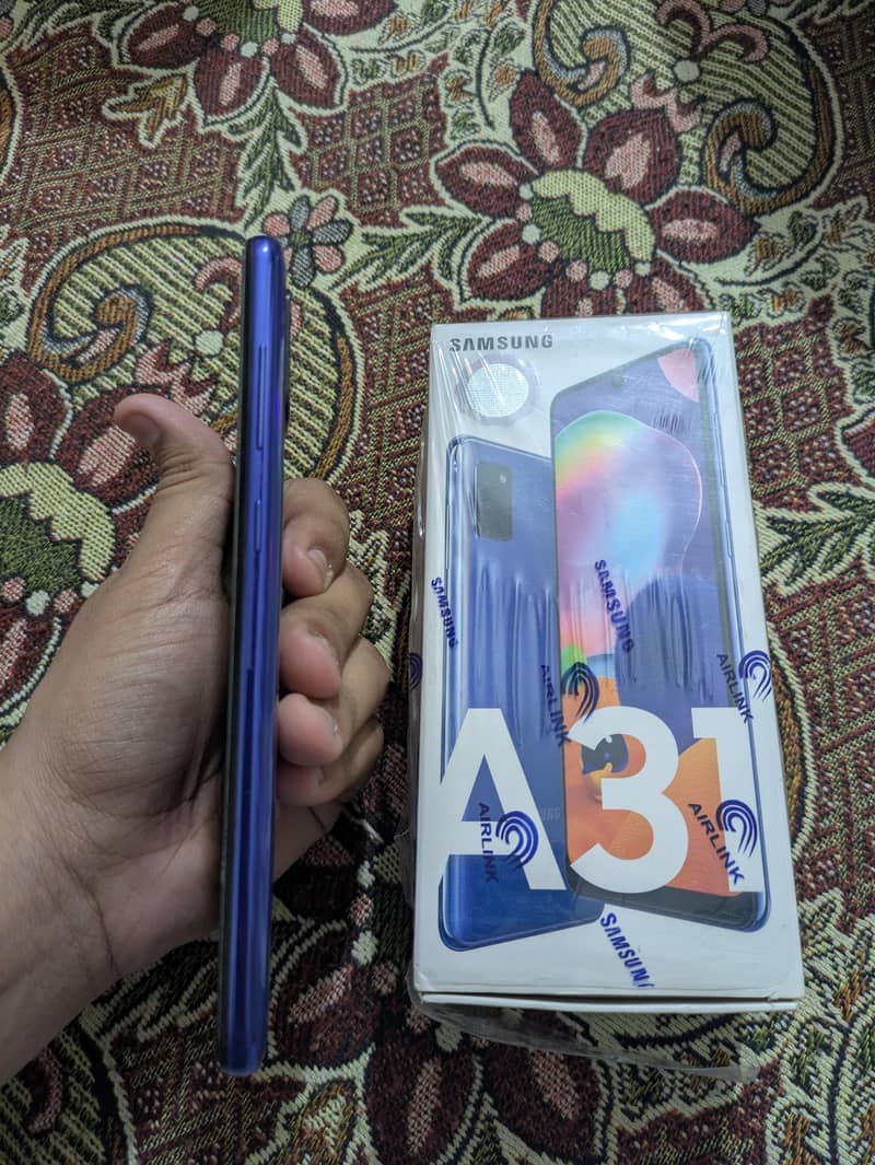 Samsung Mobile A31 3