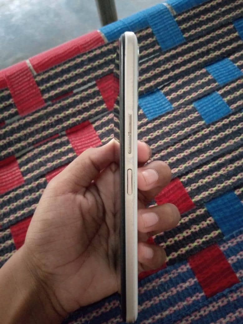 Tecno CAMON 18T 4