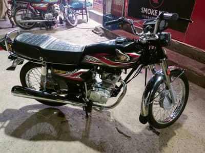 Honda CG125 Black