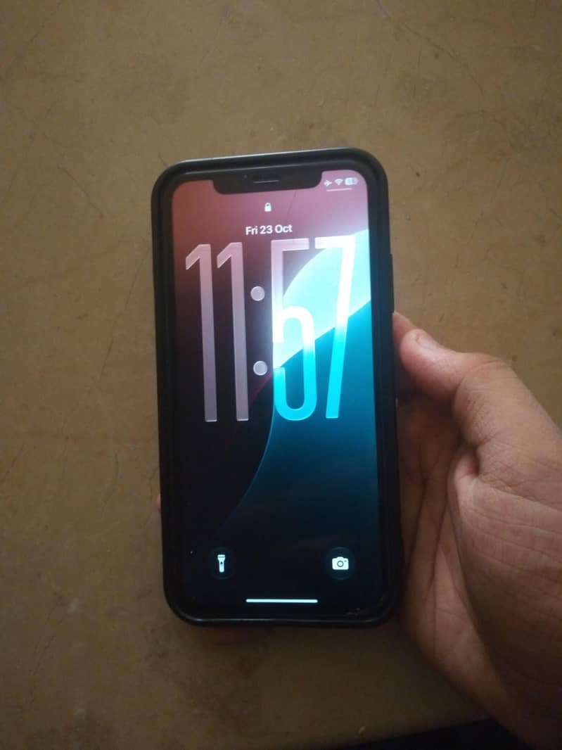 Apple iPhone 11 0