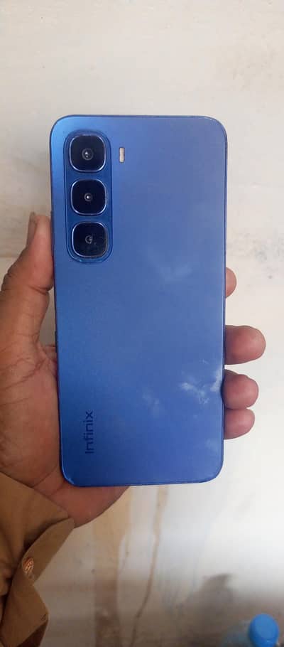 infinix hot 60i 6+6 12 GB 128gb