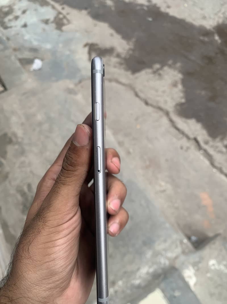 iPhone 6 Plus 64gb 4