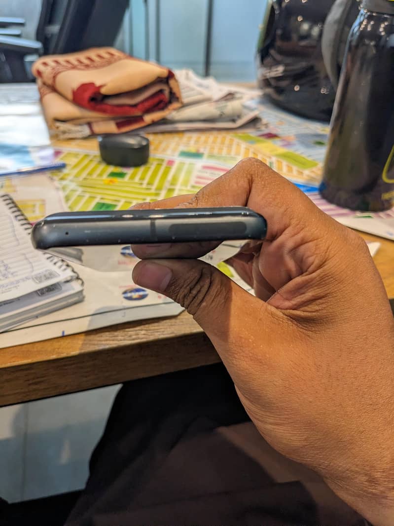 Google Pixel 8 3