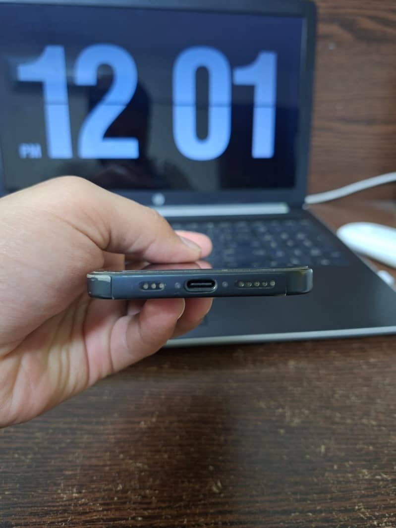 iPhone 15 JV 2