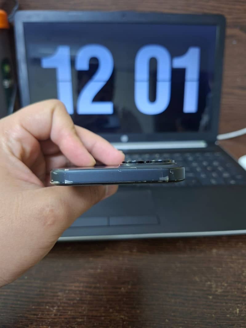 iPhone 15 JV 3