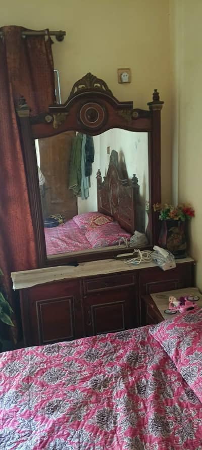 Room set