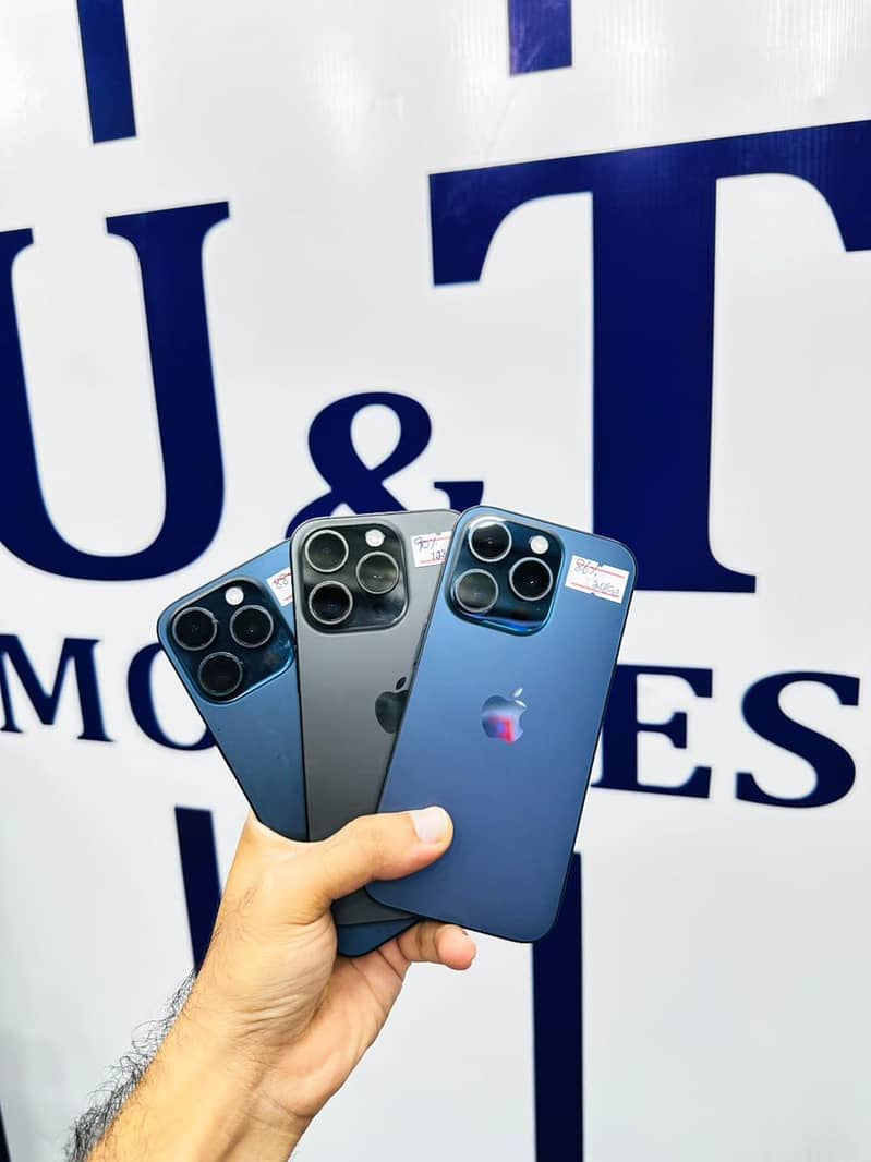 Apple iPhone 15 Pro 0