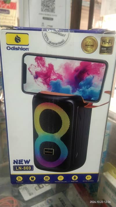 Brand New hifi MP3 with two loud music speakers,,,