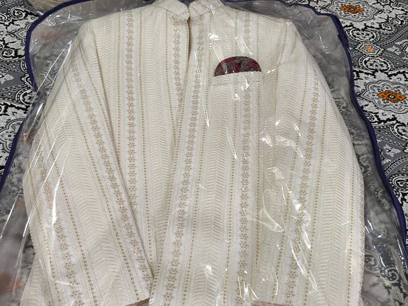 Sherwani 0