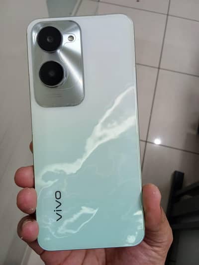 Vivo Y18 6+6GB RAM and 128Gb storage memory
