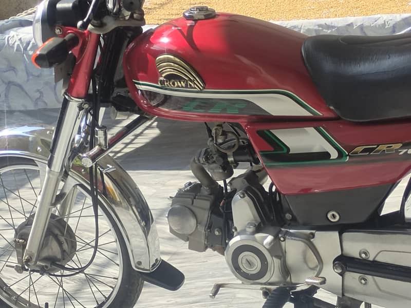 Crown Self Start Motorcycle 1