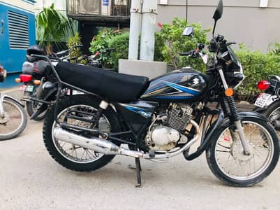 Suzuki GS 150 2014 Karachi Number 0328+2237377