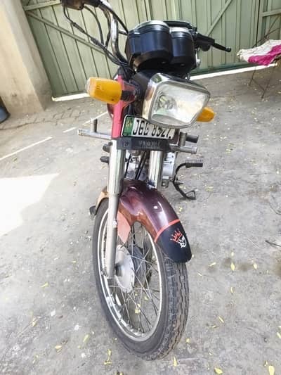 Yamaha YD-100 Junoon 2009