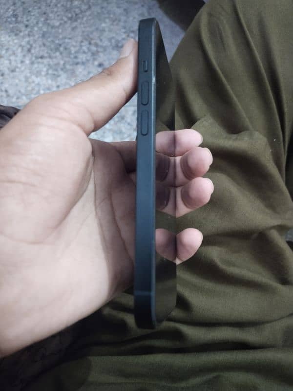 Iphone 14 4