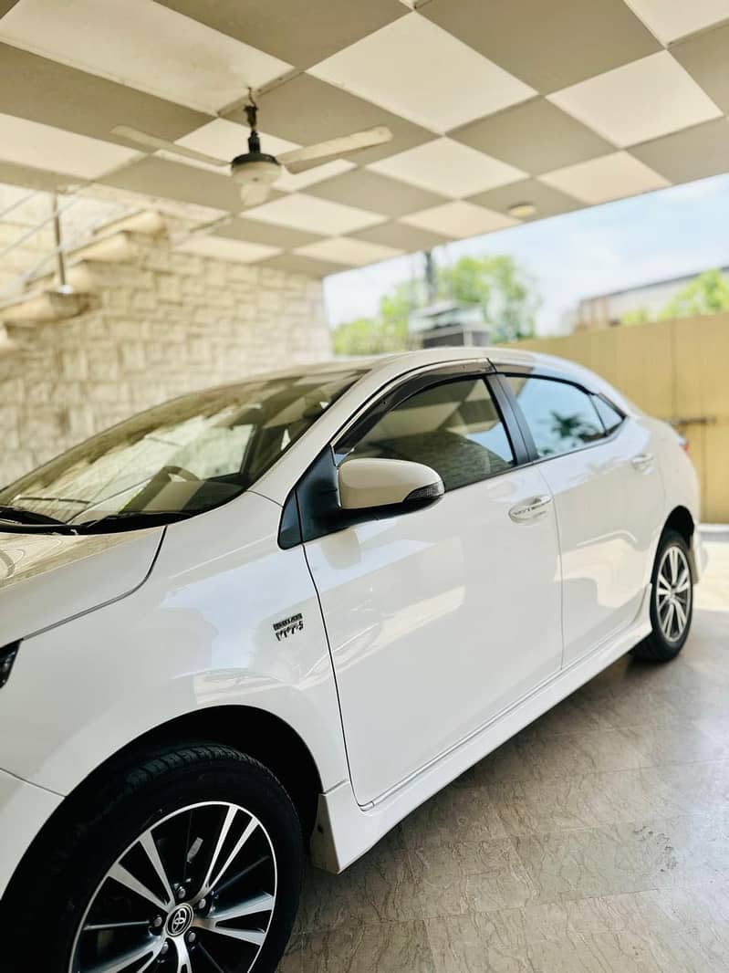 Toyota Corolla Altis special edition - Cars - 1120781774