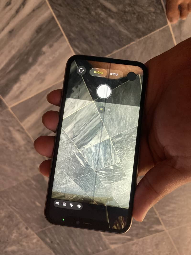 Apple iPhone 11 Pro 1