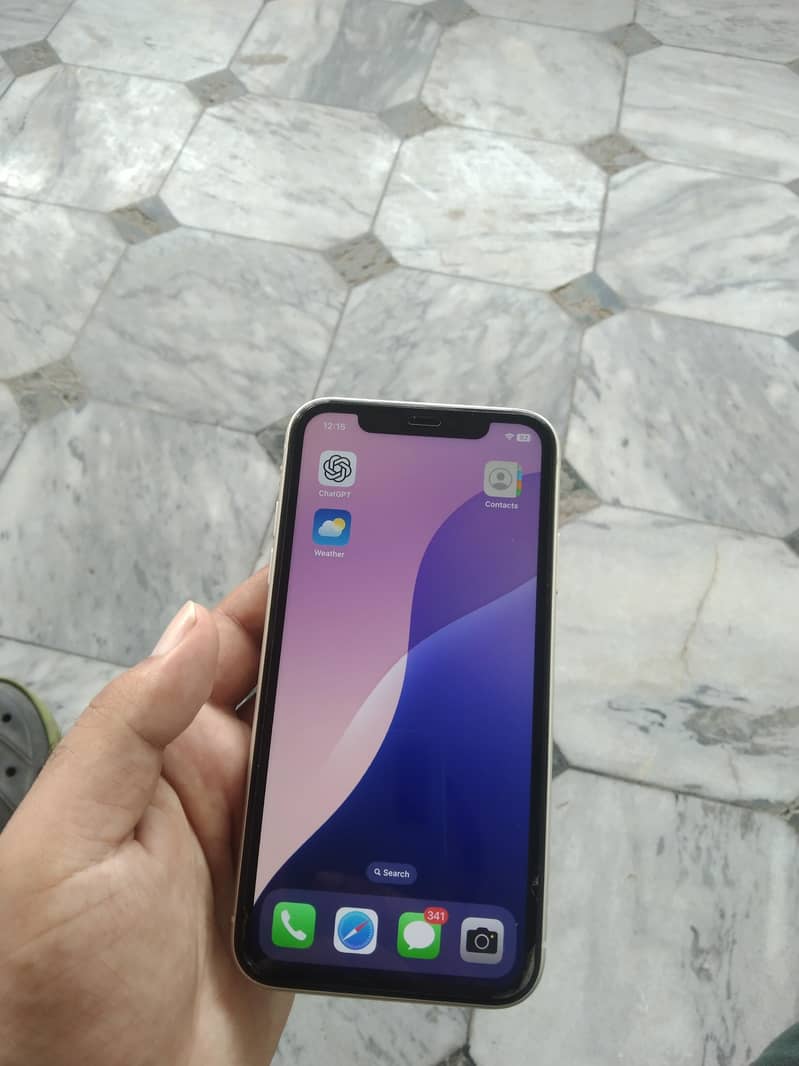 Apple iPhone 11 2