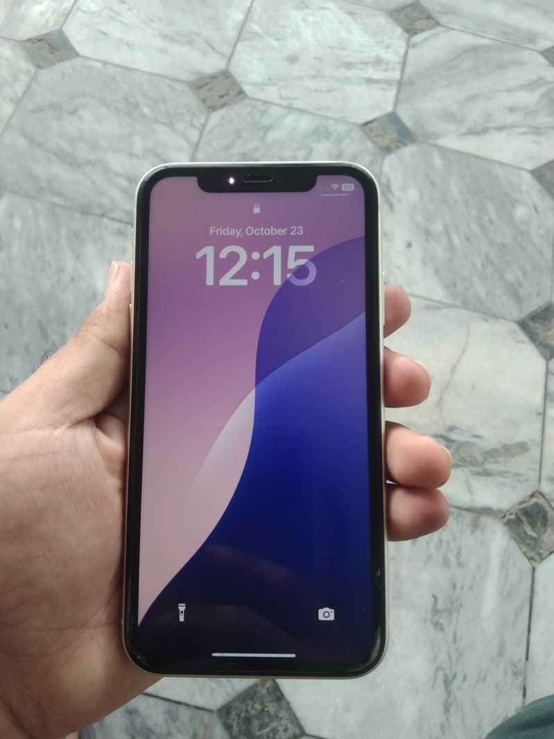 Apple iPhone 11 5