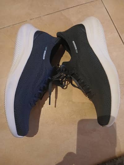 Original Skechers Hands-Free Slip-ins imported from USA