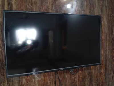 Orient LCD 40-inch with remote