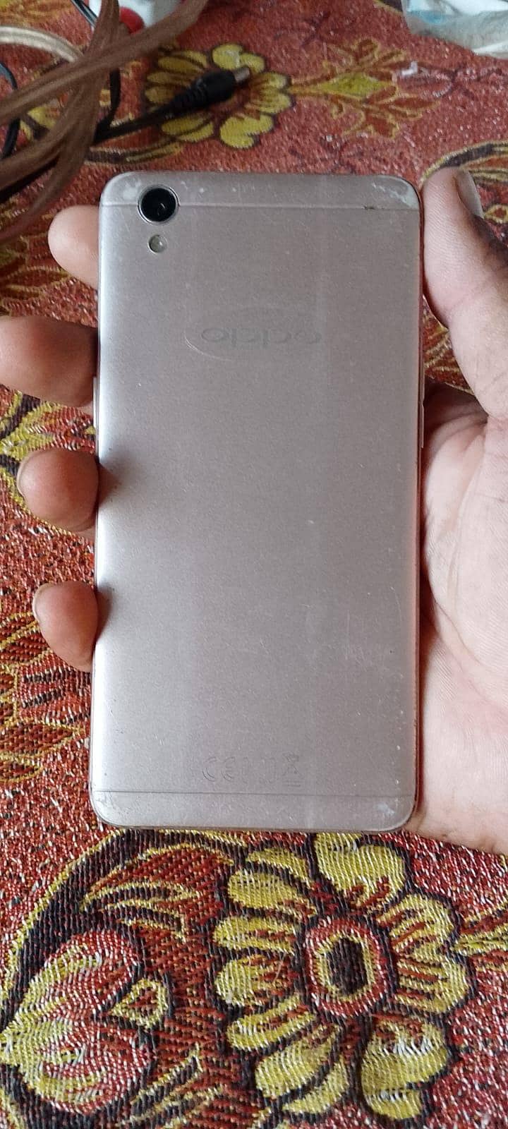 OPPO A37 4rem 64 memory 1
