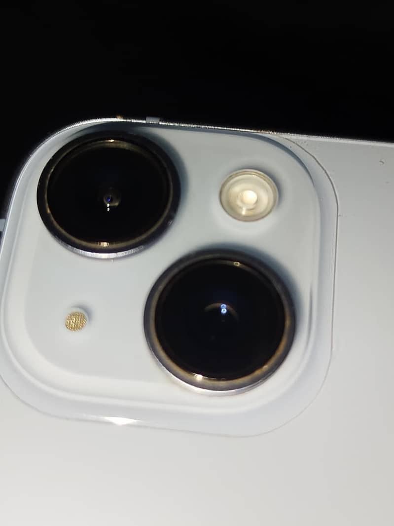 iPhone 14 6
